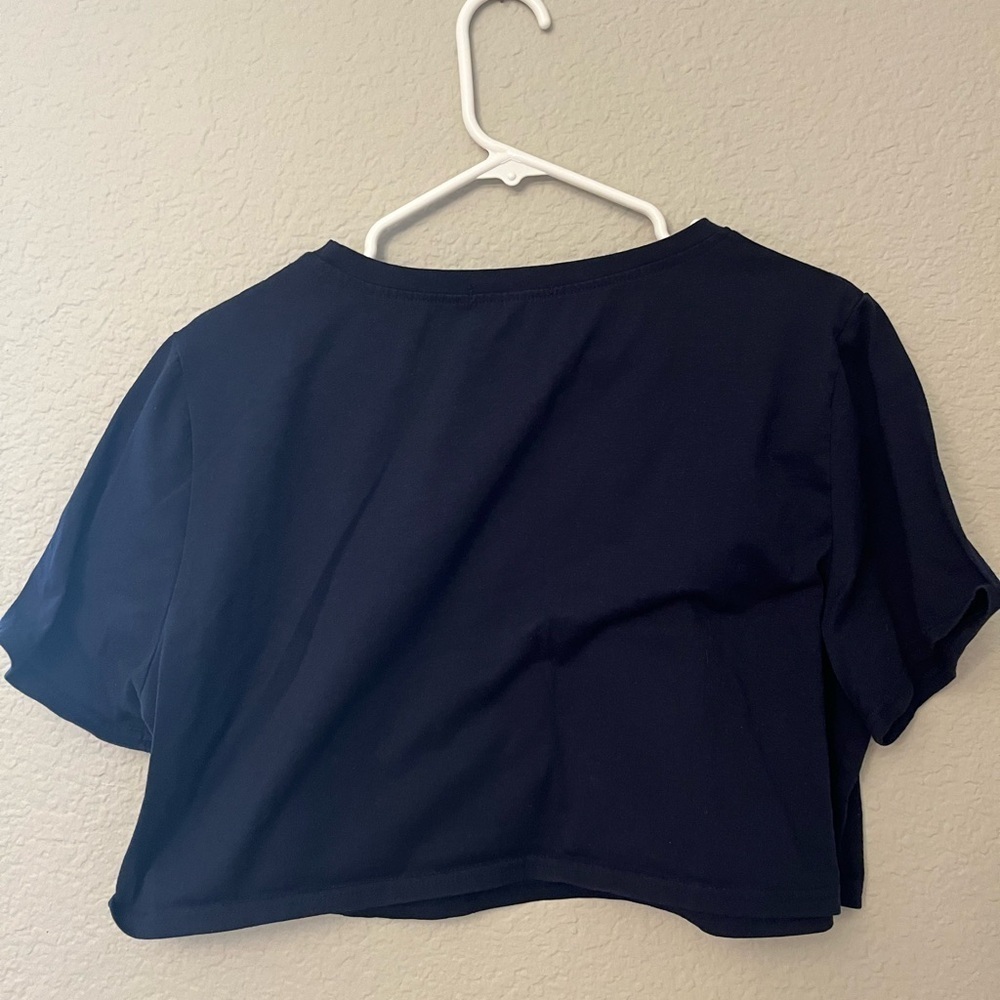 Romwe cropped tshirt XL - Picture 2 of 3